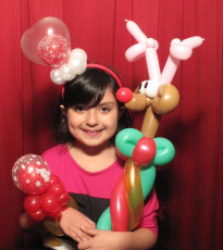 Kids Love Smarty Pants Balloon Art for the Holidays
