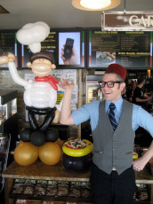 Nothing goes better with Pizza than Balloons!