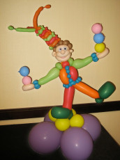 Juggler Balloon Centerpiece
