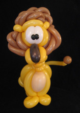 Circus Lion Balloon Sculpture