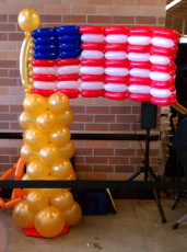 4th of July American Flag Balloon Sculpture