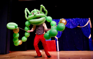 Giant Martian Wearable Balloon Costume