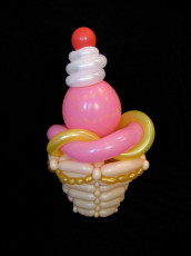 Ice Cream Sundae Balloon Sculpture