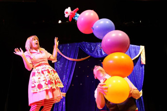 Smarty Pants Big Balloon Show