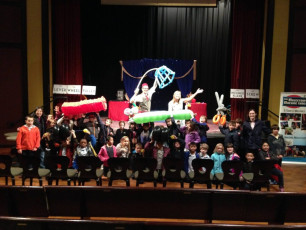 Kids volunteer in the Mousetrap Machine Science Assembly