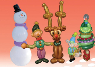Holiday Balloon Art by Smarty Pants