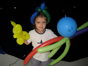 Kids love Balloon Workshops!