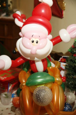 Santa Claus Balloon Sculpture
