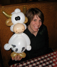 This is one A Moo Sing Balloon Cow!