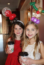 Super Cute Holiday Headband Balloons from Smarty Pants