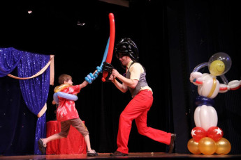 Smarty Pants Big Balloon Show