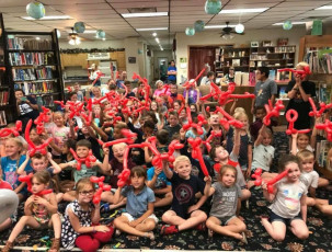 Kids love to make balloon animals!