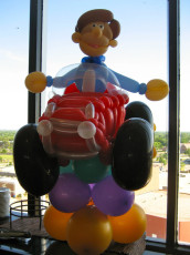 Cute Car Balloon Centerpiece