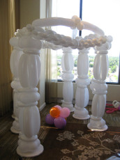 Balloon Parthenon for 1st birthday