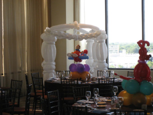 Balloon Parthenon Created for 1st Birthday