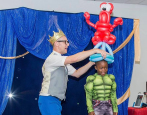 Smarty Pants Big Balloon Show