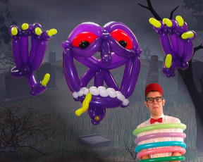 Creepy Things Await in the Halloween Big Balloon Show!