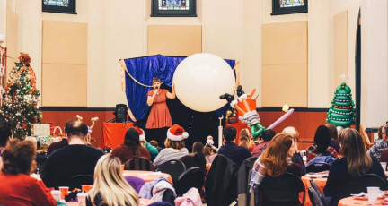 Smarty Pants Presents the Big Balloon Show for the holidays!