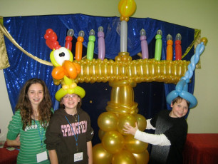 Big Balloon Menorah Created by Smarty Pants
